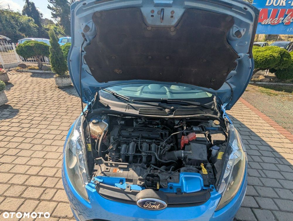 Ford Fiesta - 8