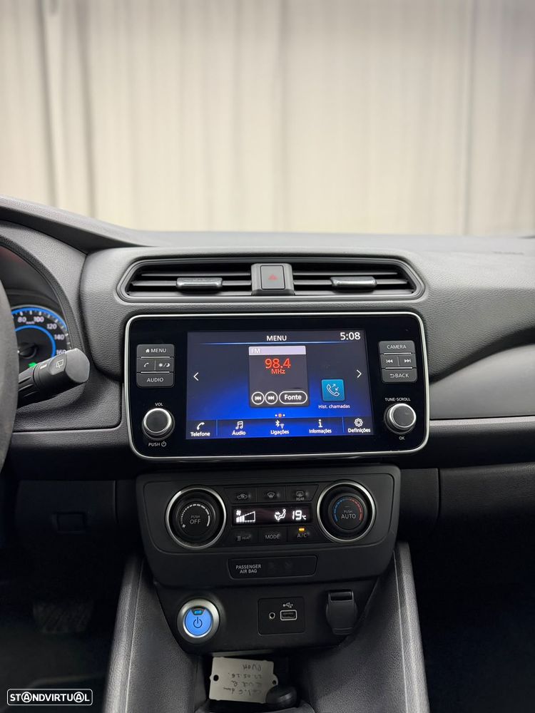 Nissan Leaf Visia - 13