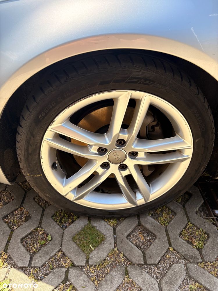Audi A6 Avant 3.0 TDI DPF quattro tiptronic - 14