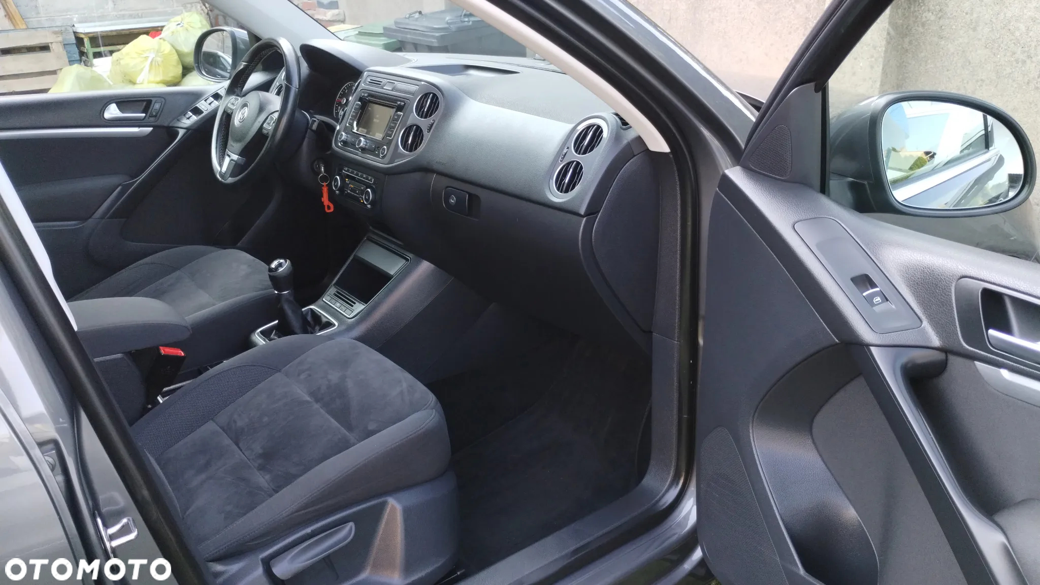 Volkswagen Tiguan 2.0 TDI DPF Sport & Style - 22