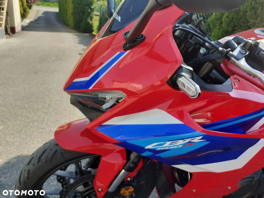 Honda CBR - 8
