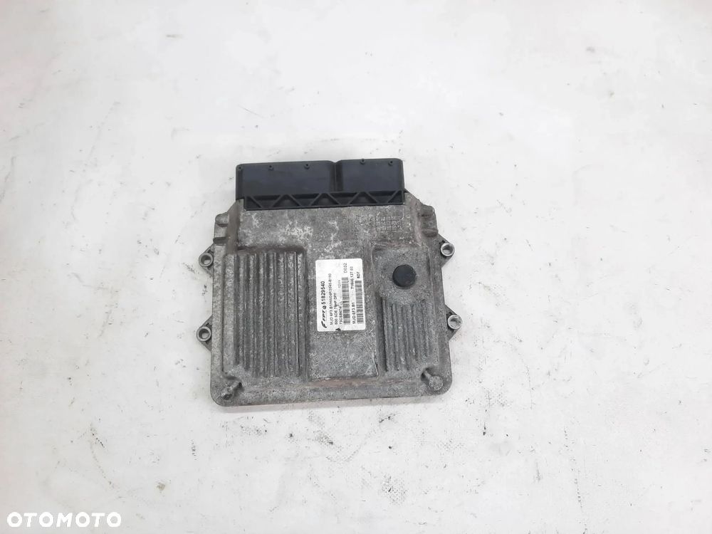 KOMPUTER STEROWNIK SILNIKA FIAT 500 1.3 JTD 51829540 - 2