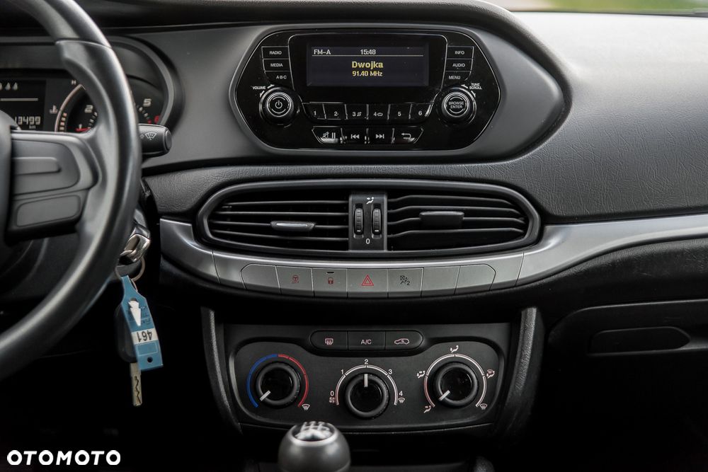 Fiat Tipo 1.4 16V More - 29