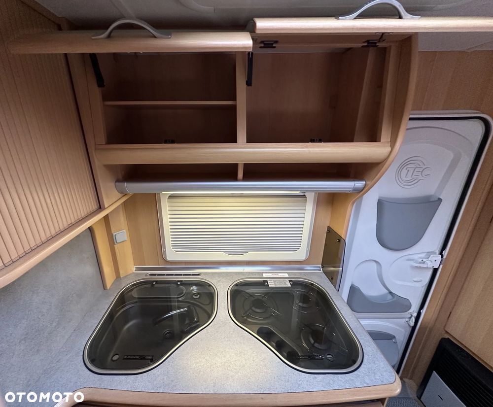 TEC 430 TRAVEL KING z napędem i przedsionkiem Isabella. - 19