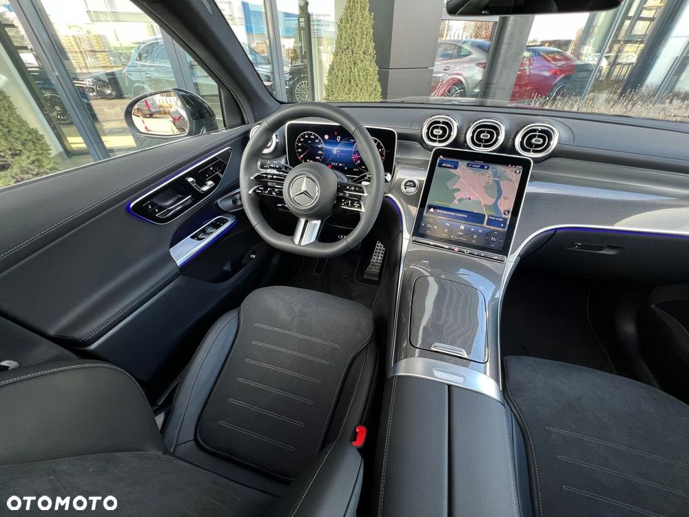 Mercedes-Benz GLC - 13