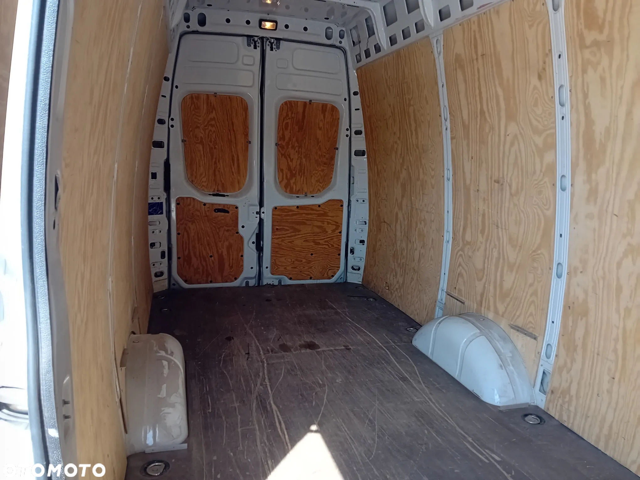Iveco DAILY 35S18HA8V - 11
