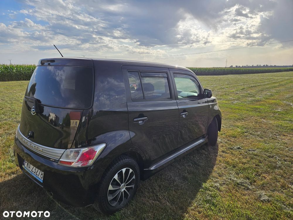 Daihatsu Materia - 6