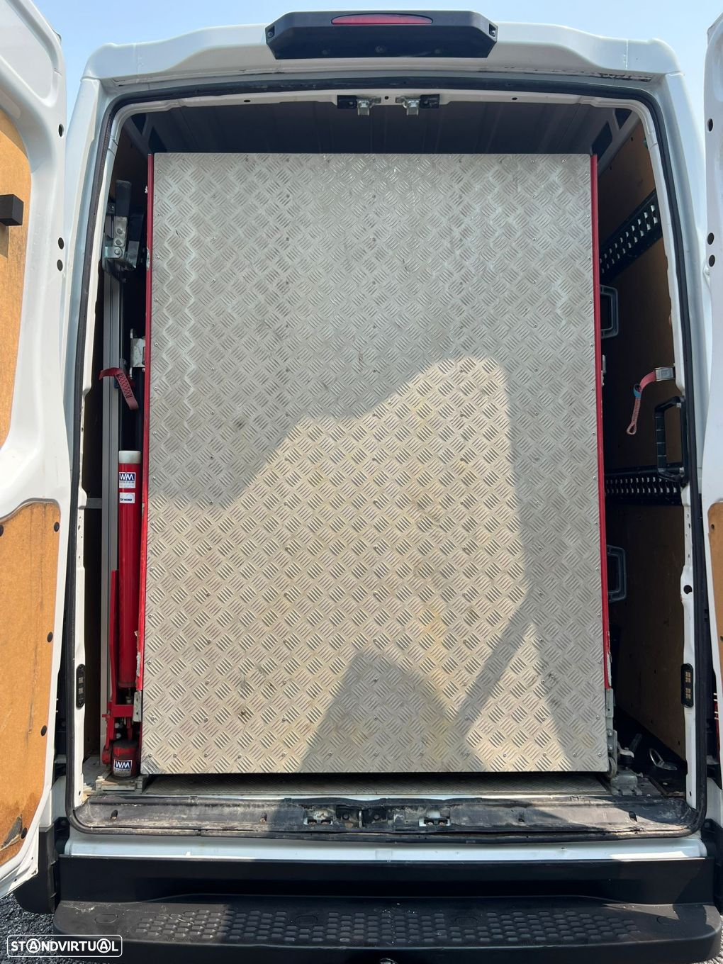 Iveco Daily 35S16 - 16