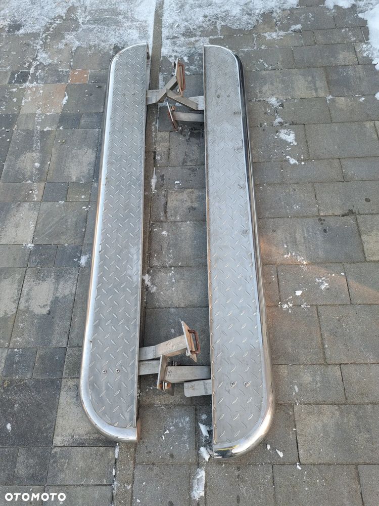 Orurowanie Boczne progi stopnie vw Amarok - 1