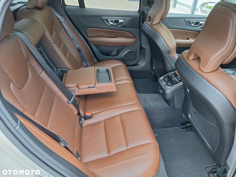 Volvo V60 D4 AWD Inscription - 21