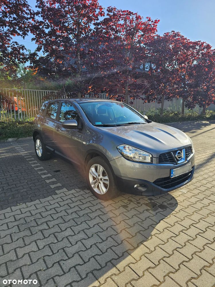 Nissan Qashqai 1.6 Visia CVT - 2