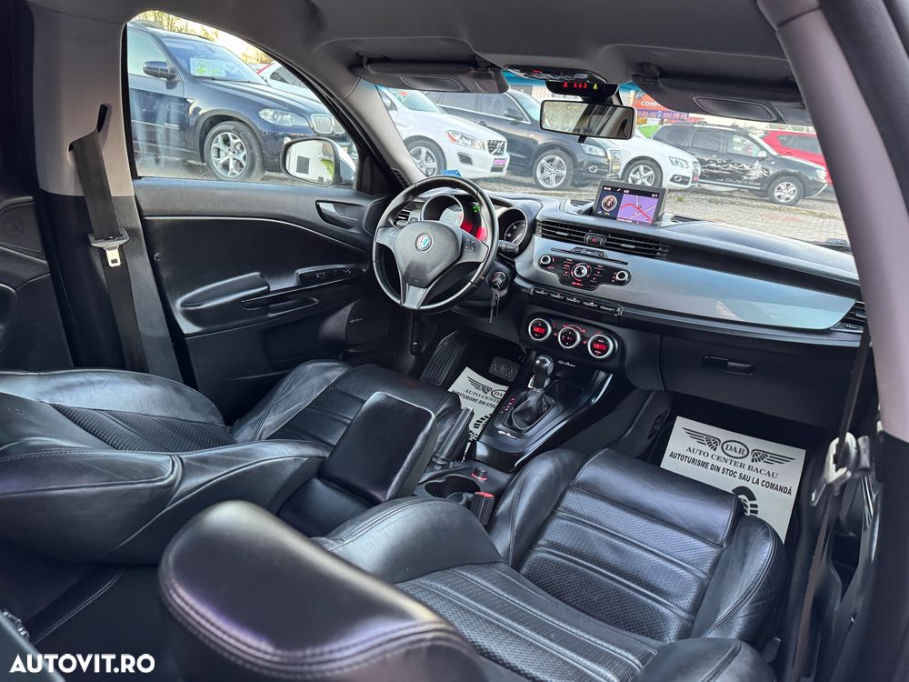 Alfa Romeo Giulietta 2.0 JTDM 16V TCT Turismo - 21