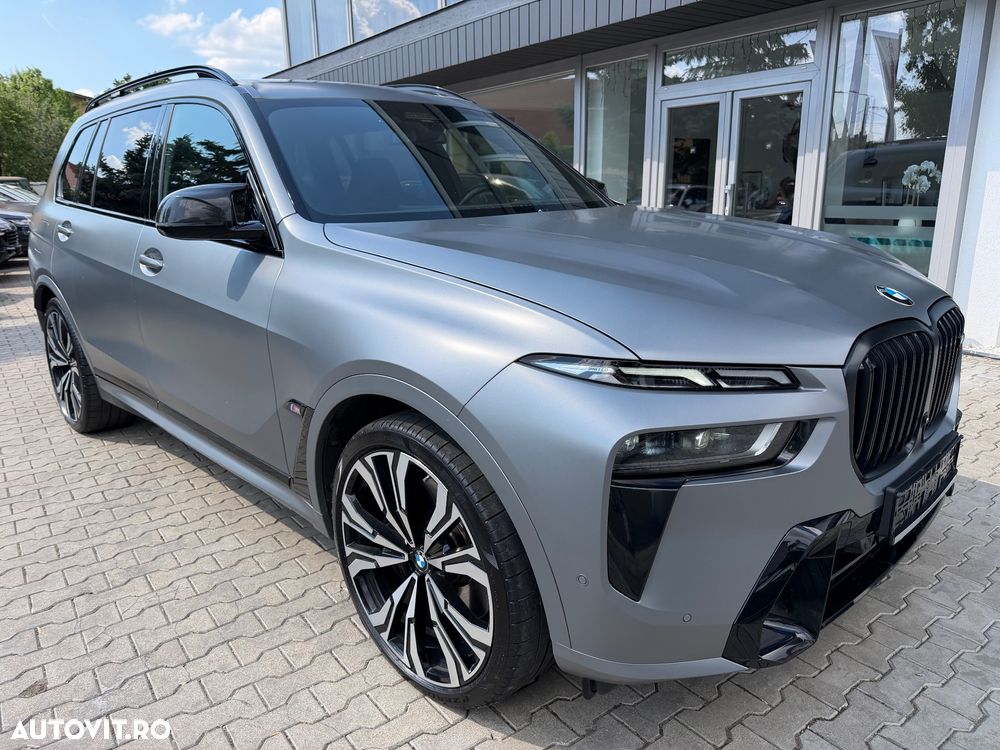 BMW X7 M60i xDrive - 8