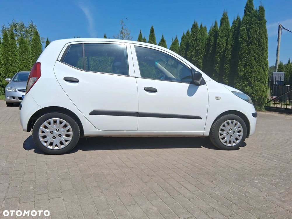Hyundai i10 1.1 Base - 9
