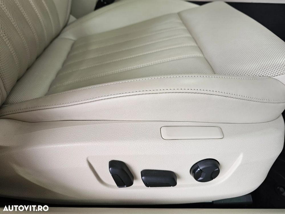 Skoda Superb 2.0 TDI 4X4 DSG Style - 30