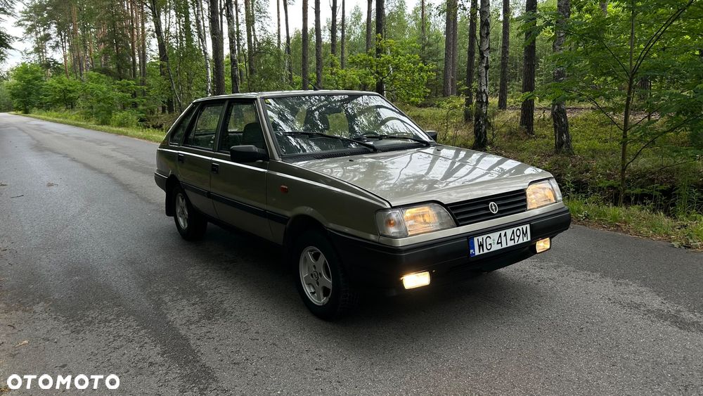 Polonez 1.6 - 8