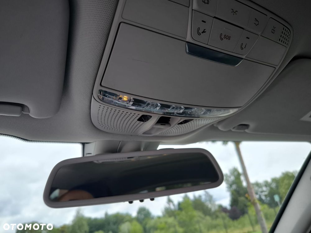 Mercedes-Benz GLC 300 4-Matic - 30