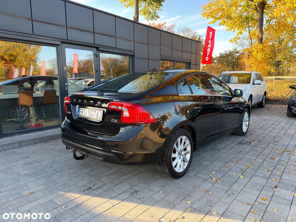 Volvo S60 D3 Momentum - 6