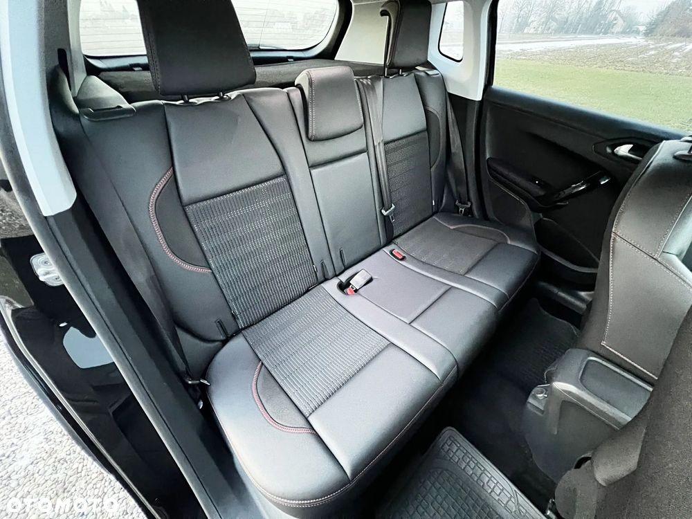 Peugeot 2008 BlueHDi 120 EAT6 Black Edition - 18