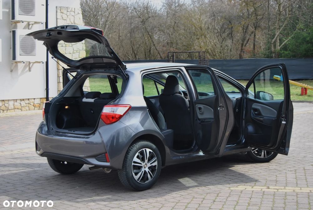Toyota Yaris - 20