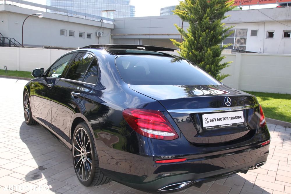 Mercedes-Benz E 220 d 4MATIC Aut. - 30