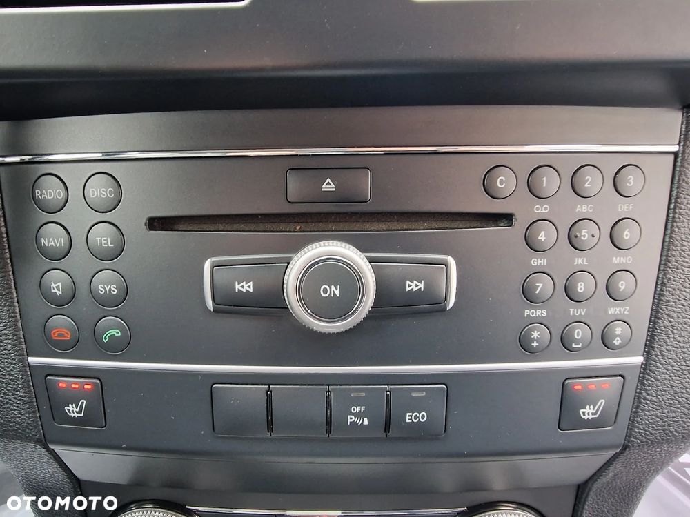 Mercedes-Benz GLK 220 CDI 4Matic (BlueEFFICIENCY) 7G-TRONIC - 24