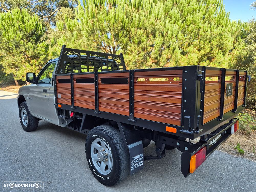 Mitsubishi L200 Cab. Simples 4X4 - 4