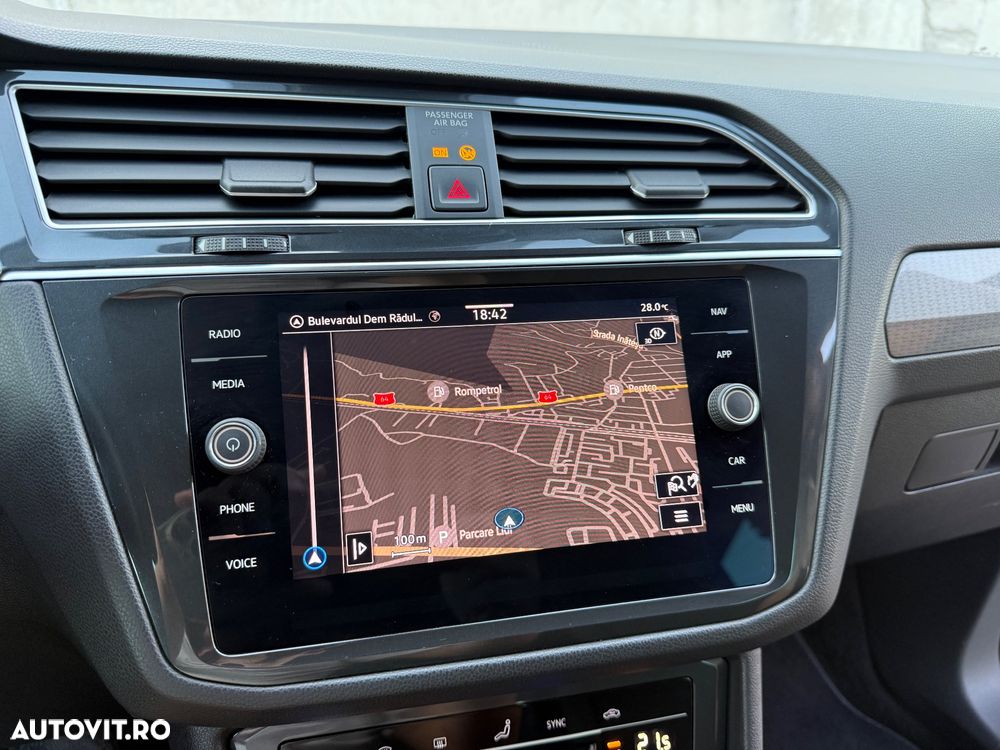 Volkswagen Tiguan 2.0 TDI SCR DSG Comfortline - 19