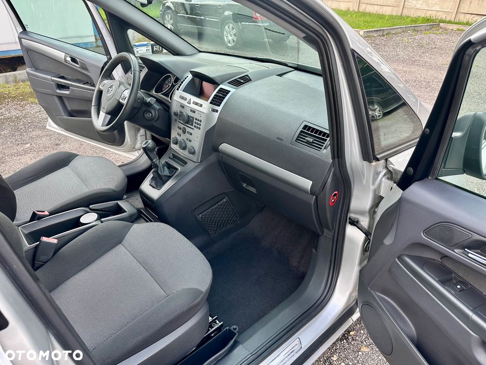 Opel Zafira 1.6 ECOFLEX Family Plus - 16