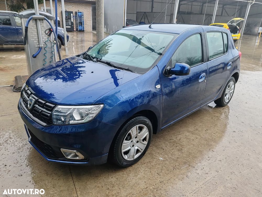 Dacia Sandero SCe 75 Essential - 1