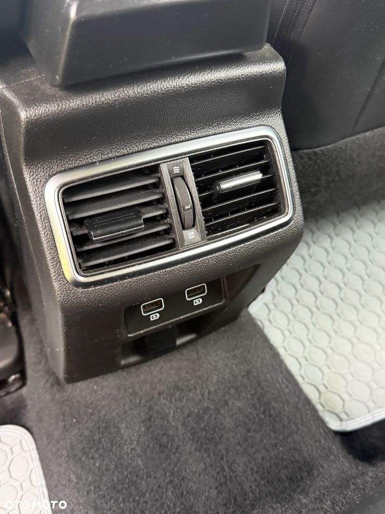 Renault Megane - 9