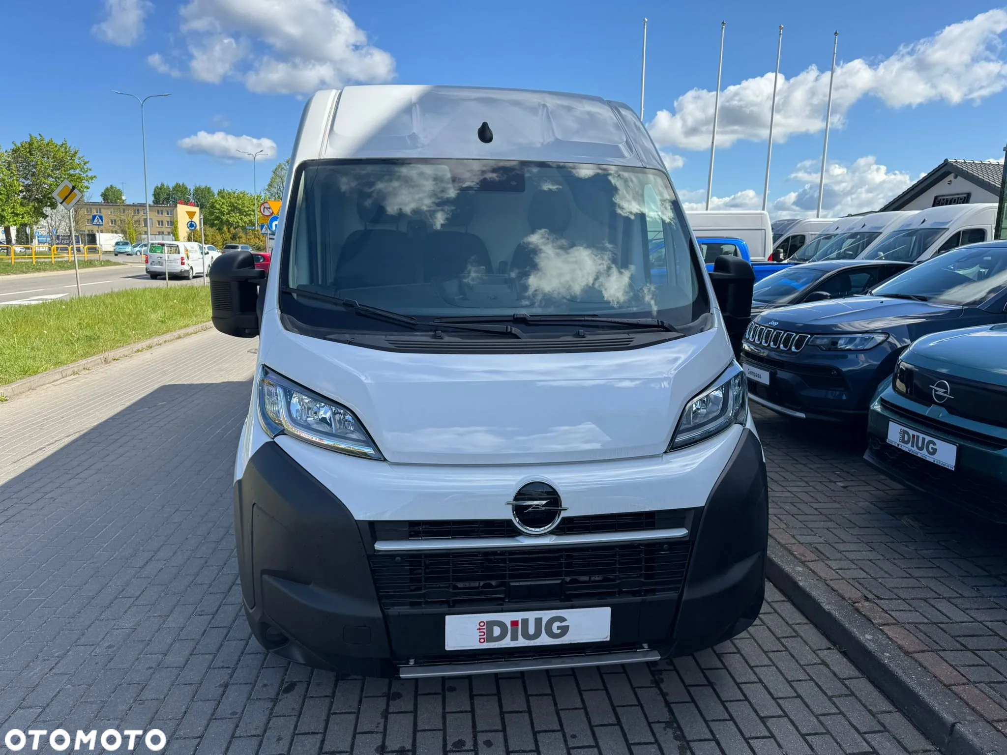 Opel Movano Furgon L4H2 2.2 Diesel 180KM MT6 - 2