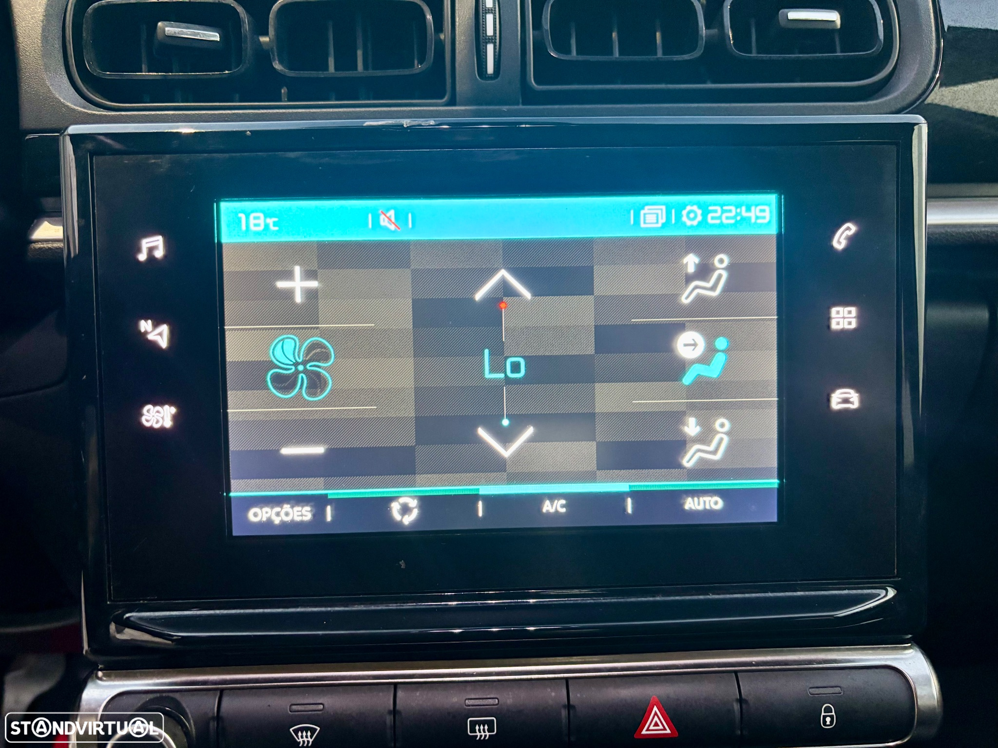 Citroën C3 1.2 PureTech Shine - 43