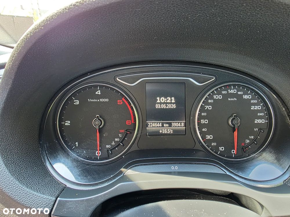 Audi A3 Sportback 2.0 TDI S line Sportpaket - 12