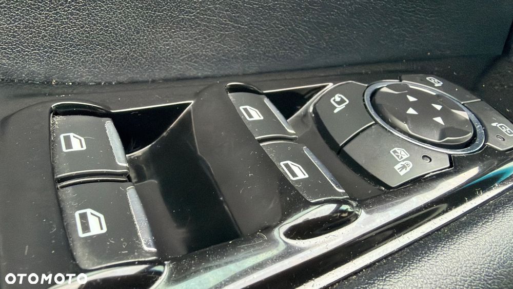 Ford Edge 2.0 EcoBlue Bi-Turbo 4x4 ST-LINE - 30