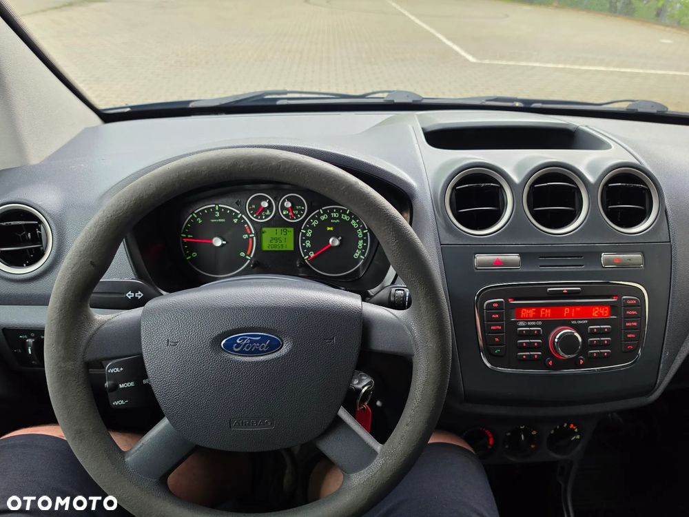 Ford Connect - 5