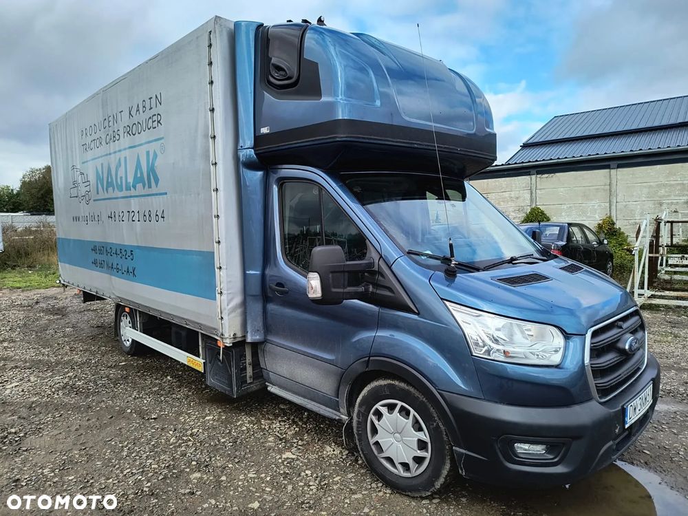 Ford Transit - 1