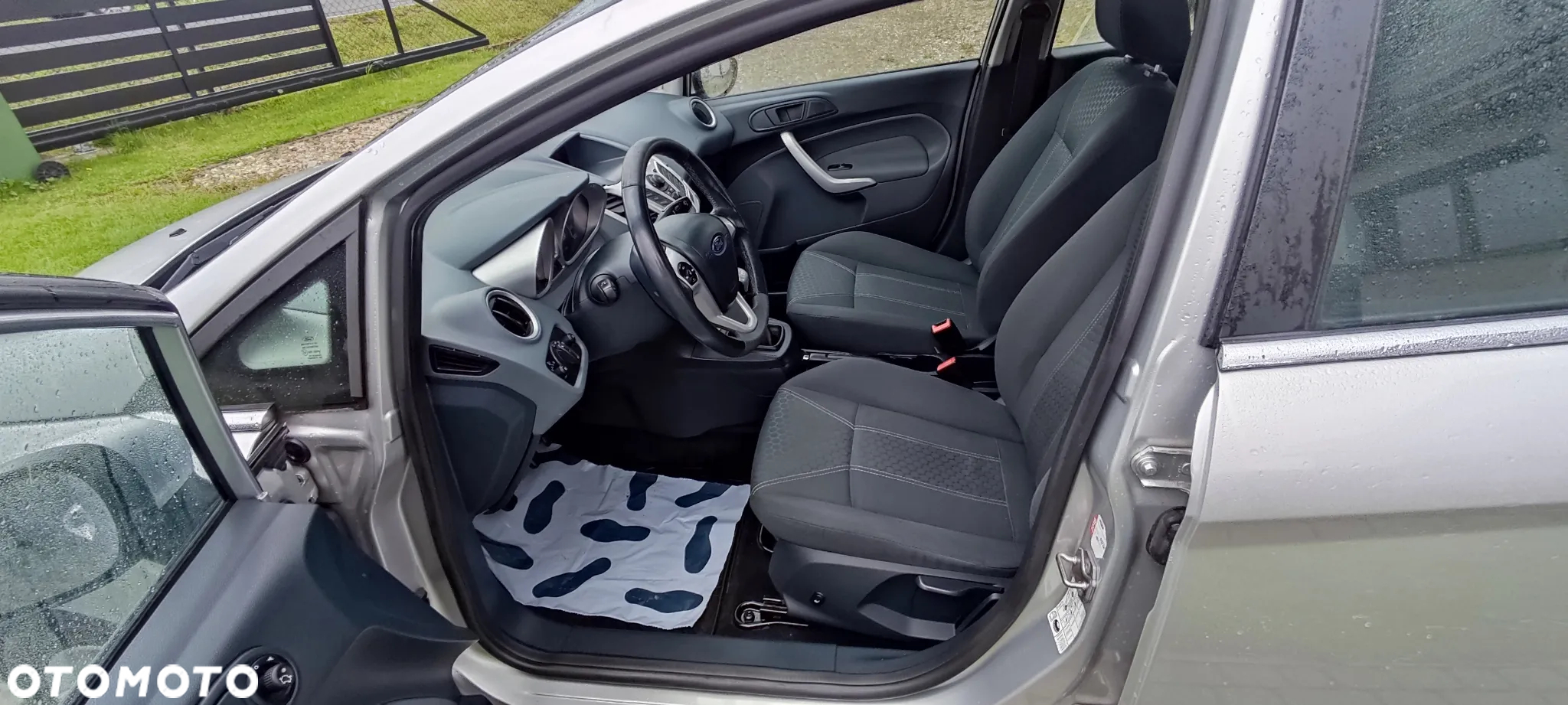 Ford Fiesta 1.25 Titanium EU5 - 10