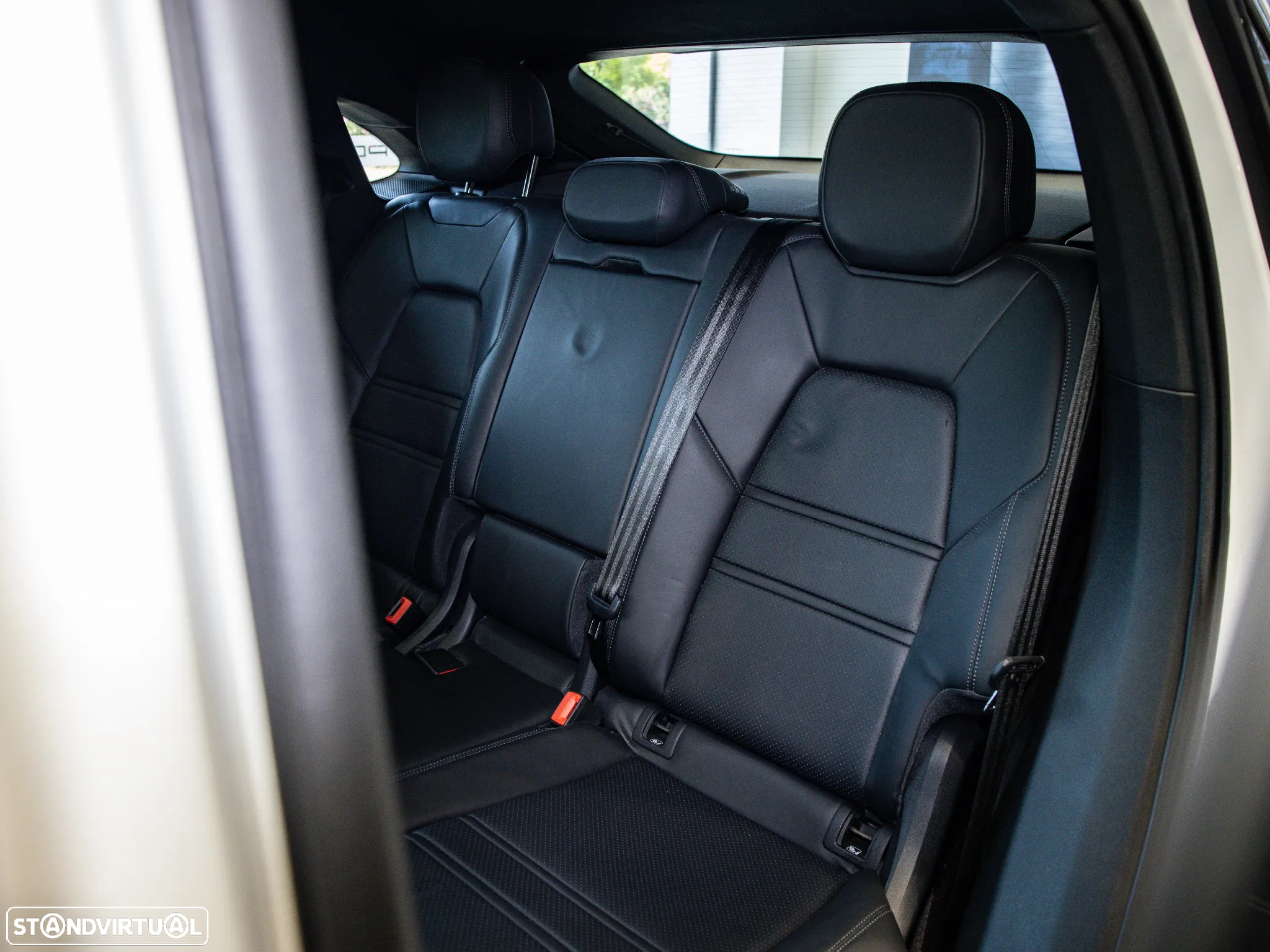Porsche Cayenne Coupé E-Hybrid - 47