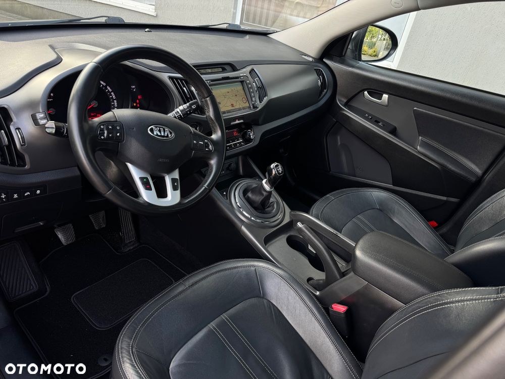 Kia Sportage 2.0 CRDI 184 AWD Platinum Edition - 28