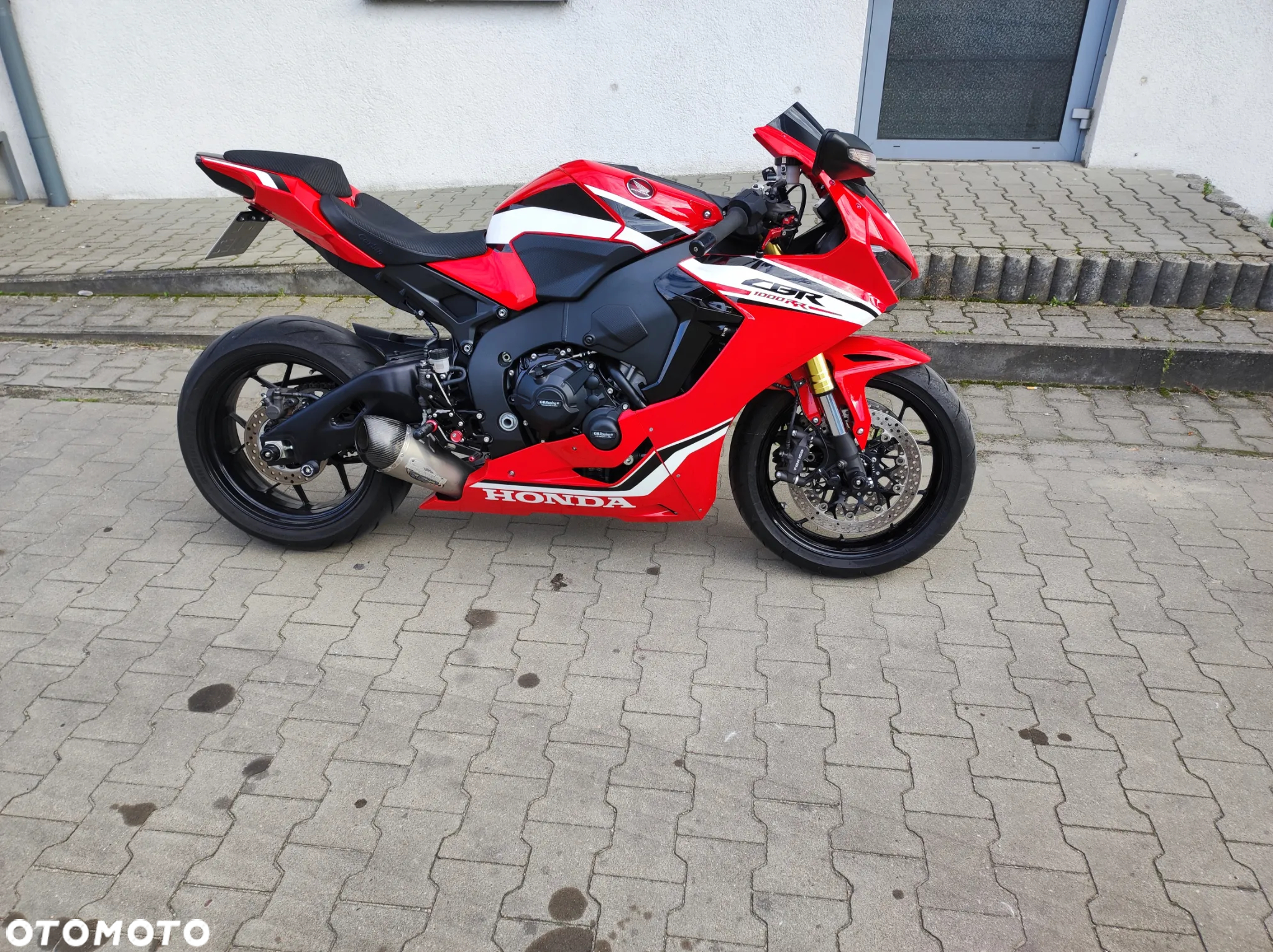 Honda CBR - 8