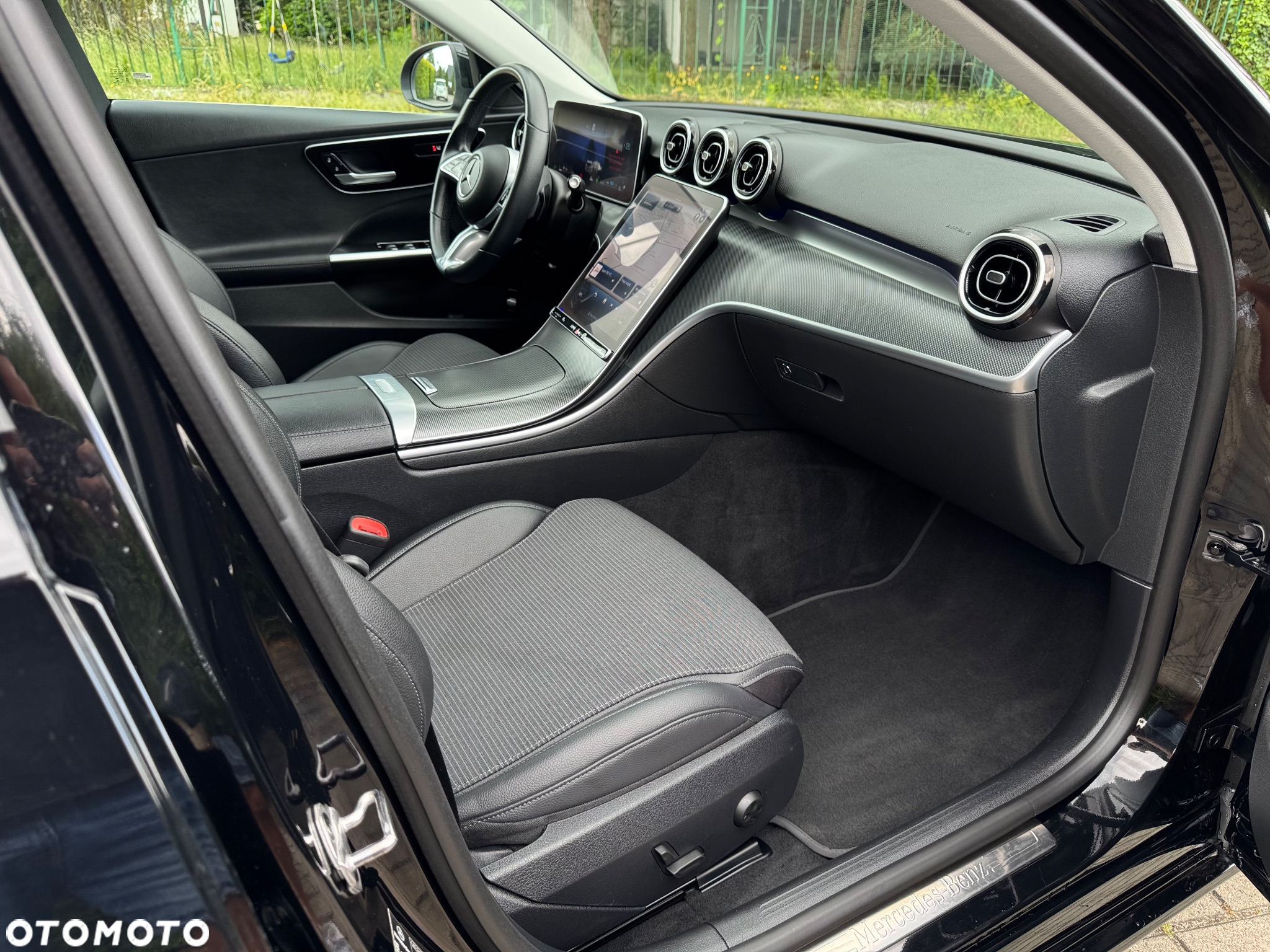 Mercedes-Benz Klasa C 220 d T 9G-TRONIC Avantgarde - 22