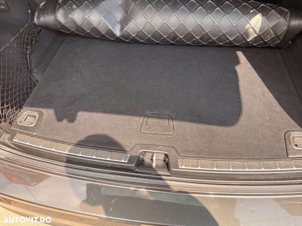 Volvo XC 60 D4 Momentum - 24