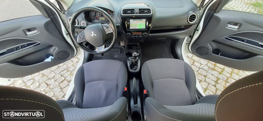 Mitsubishi Space Star 1.2 Intense Connect Edition - 32