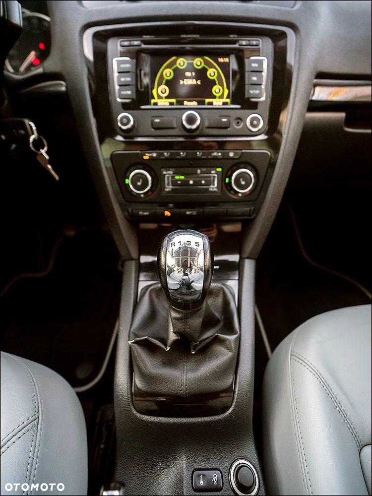 Skoda Octavia - 25