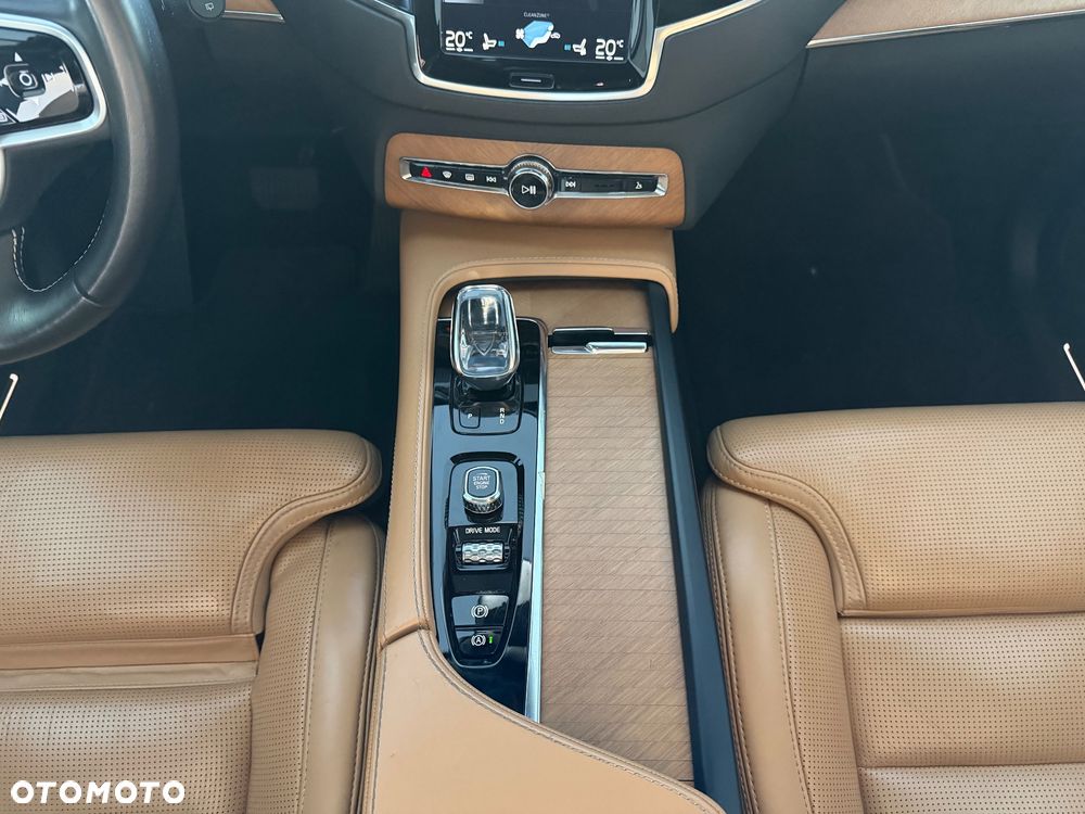 Volvo XC 90 B5 D AWD Inscription - 34