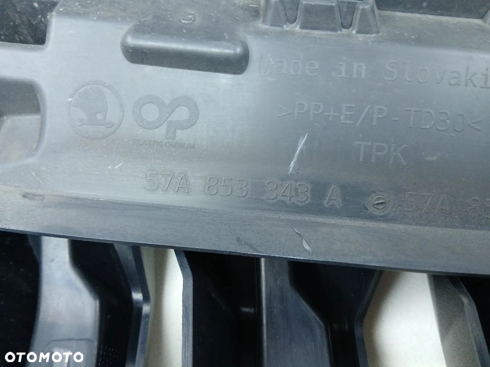 Grill atrapa Skoda Karoq - 9