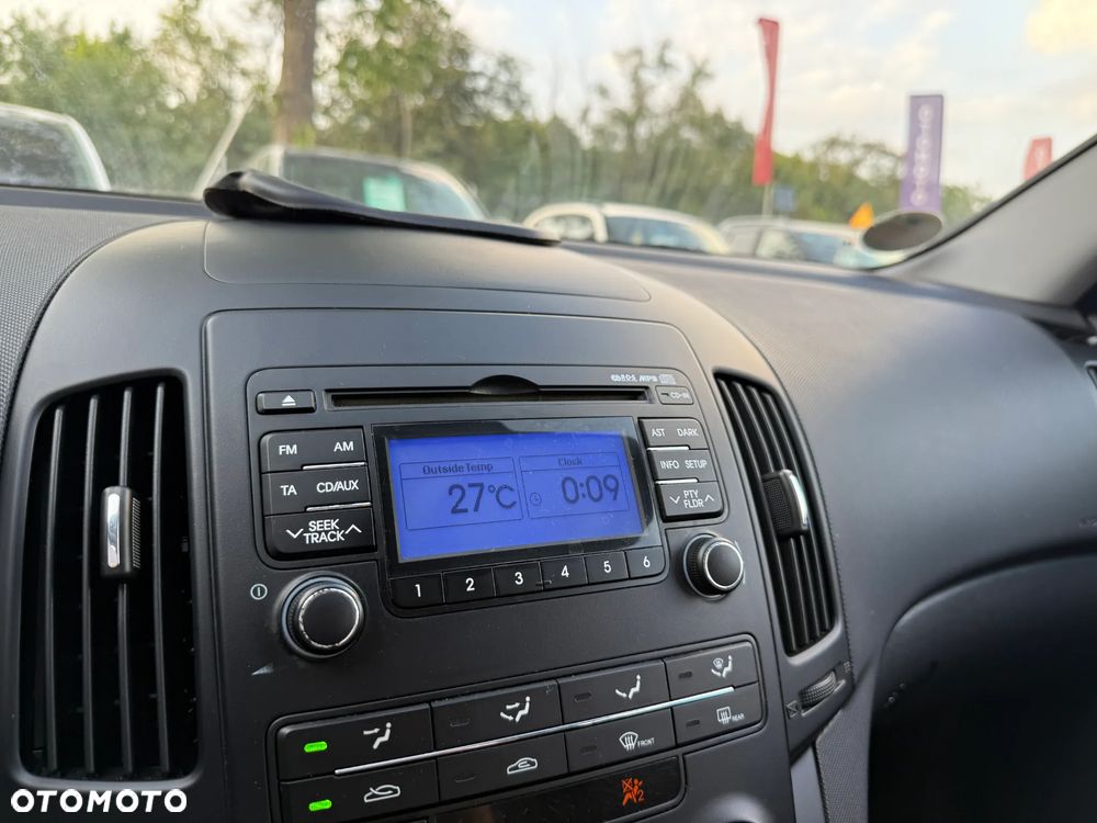 Hyundai i30 1.4 Base - 29