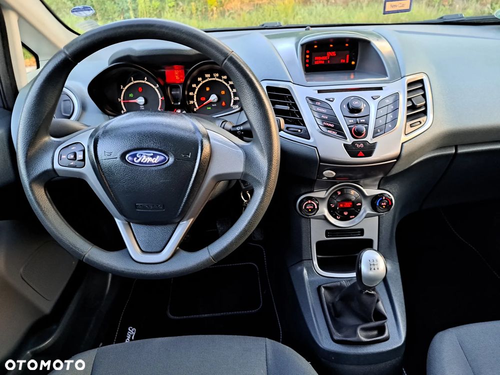 Ford Fiesta - 18