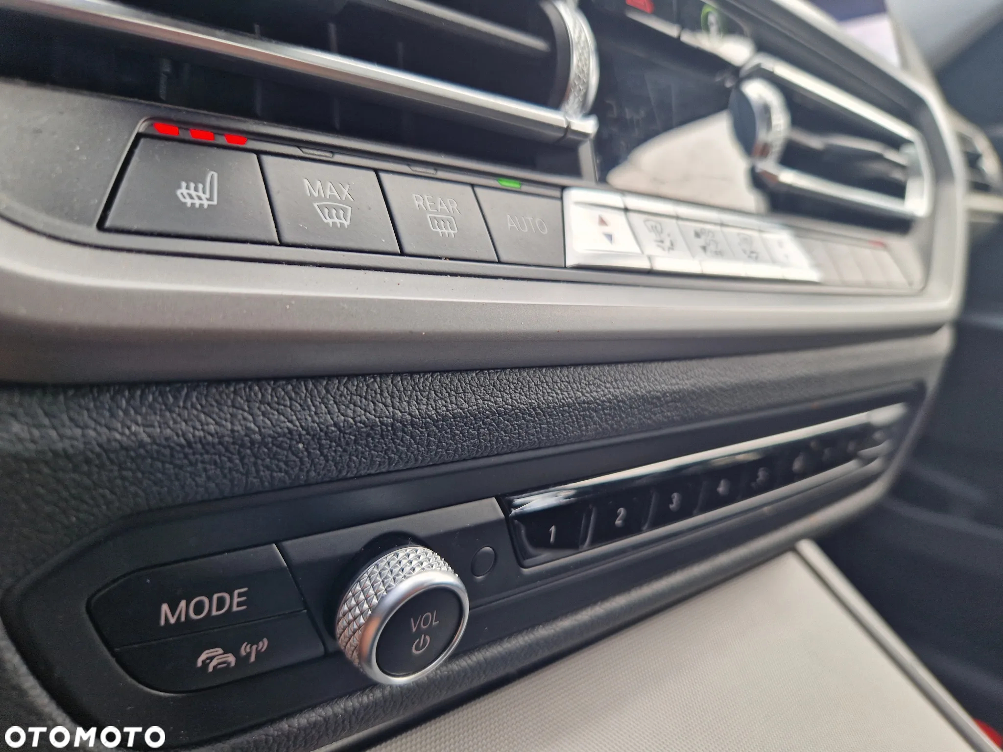 BMW Seria 3 320d xDrive Advantage sport - 36